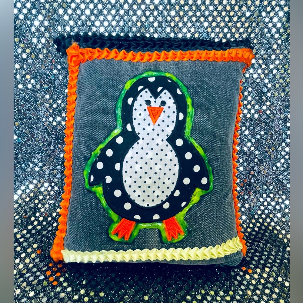 Hand Crafted Glow In The Dark Penguin Pillow Children - Picture 5 of 14